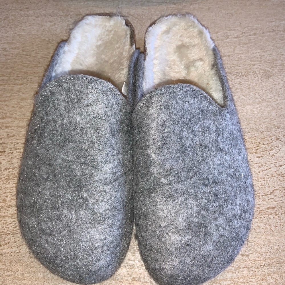 Mule/Slides size 7